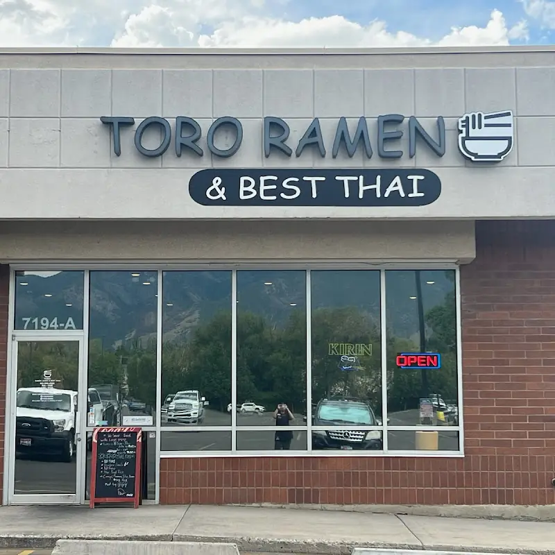 Toro Ramen & Best Thai