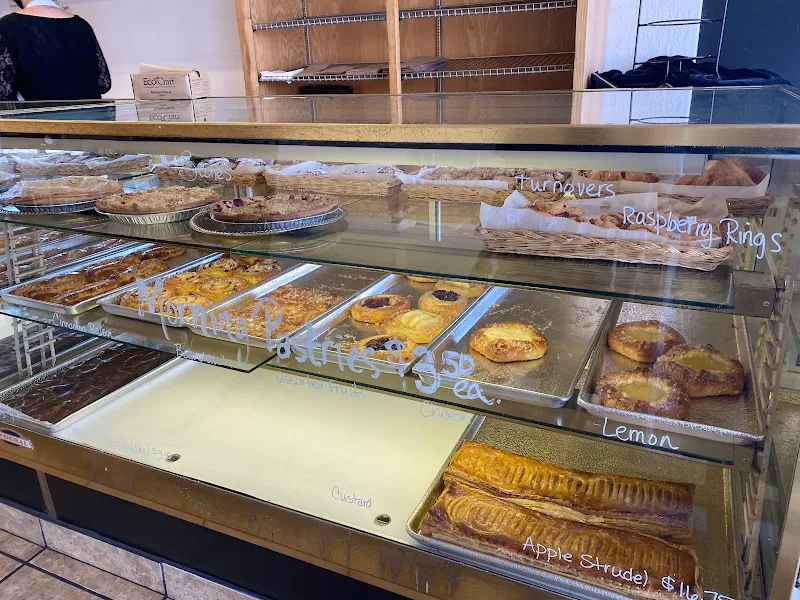 Mike's Pastry Shop