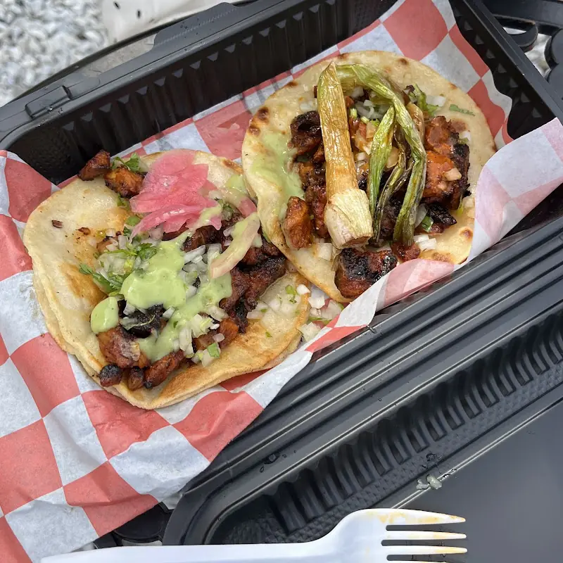Los Lopez Taco Truck