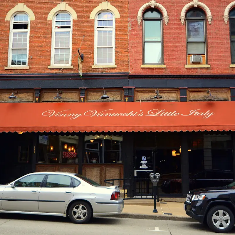 Vinny Vanucchi's Little Italy