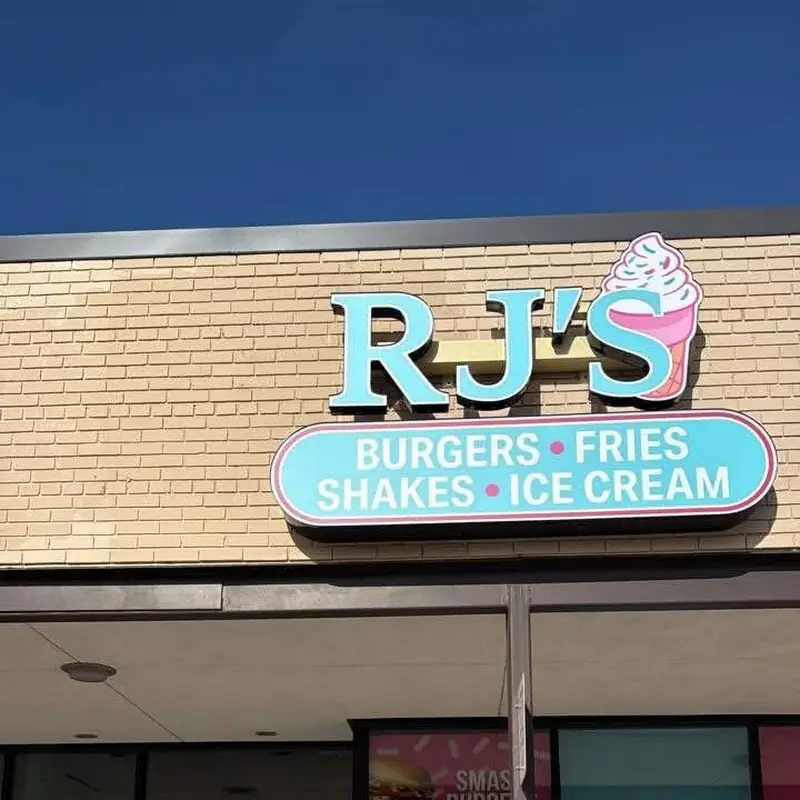 RJ's Burgers & Ice Cream Co. East Lansing