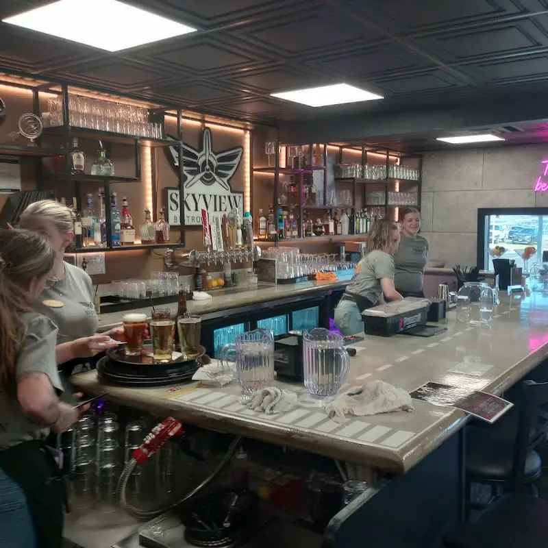 Skyview Bistro and Lounge