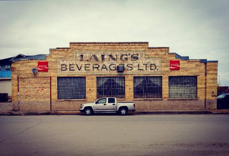 Detour Bar & Grill