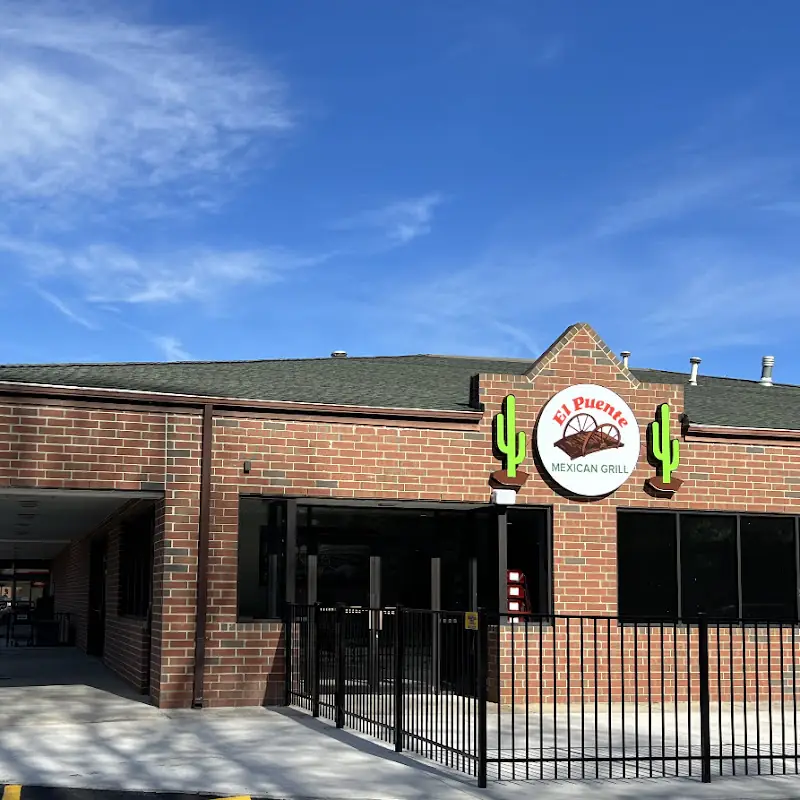 El Puente Mexican Grill