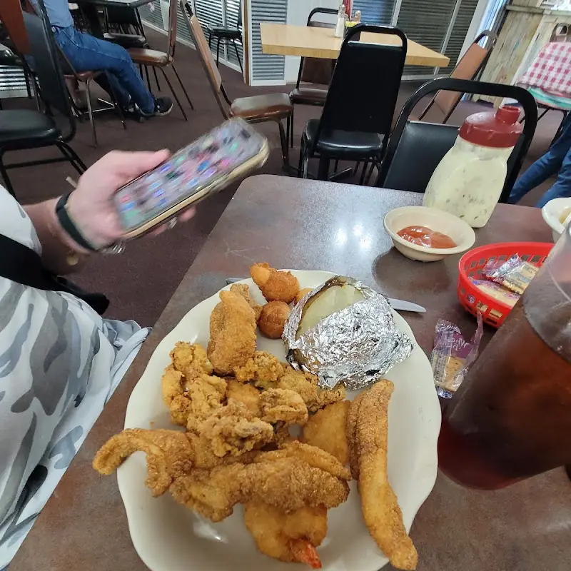 Walnut Grove Fish House