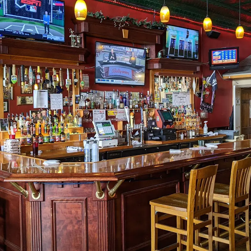 B Town Bar & Grill