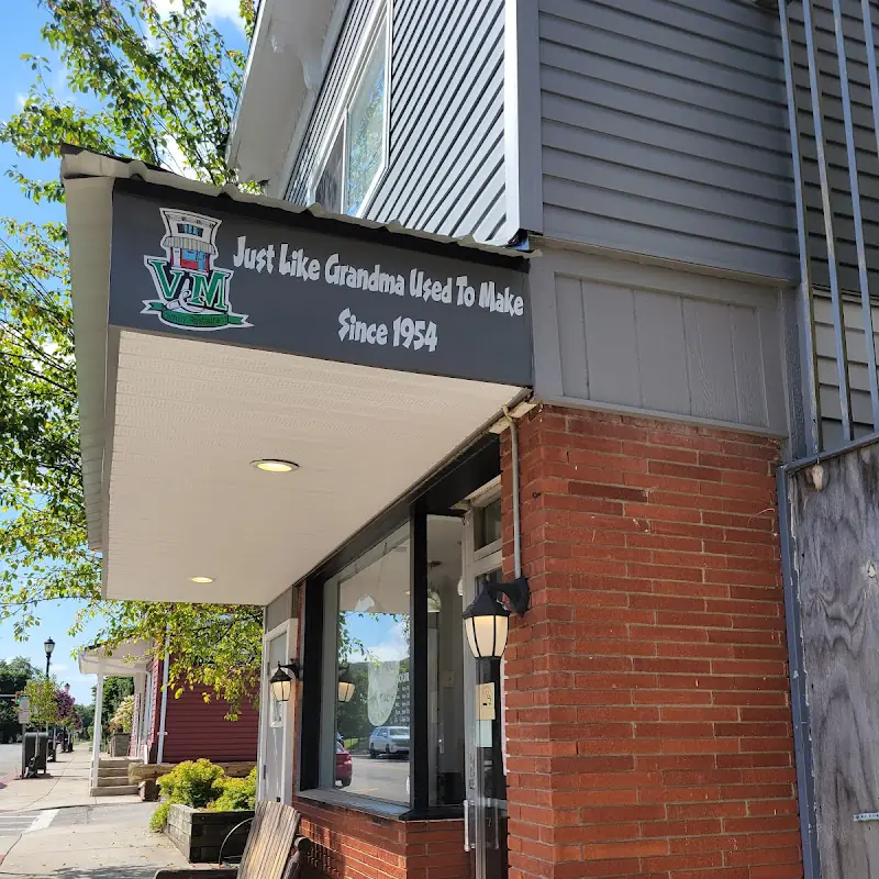 V & M Restaurant Bellville, Ohio