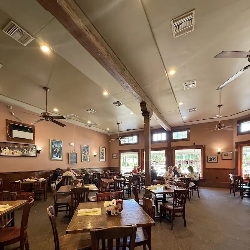 Mandina's Restaurant