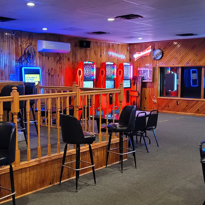 The Paintroom Bar and Grill