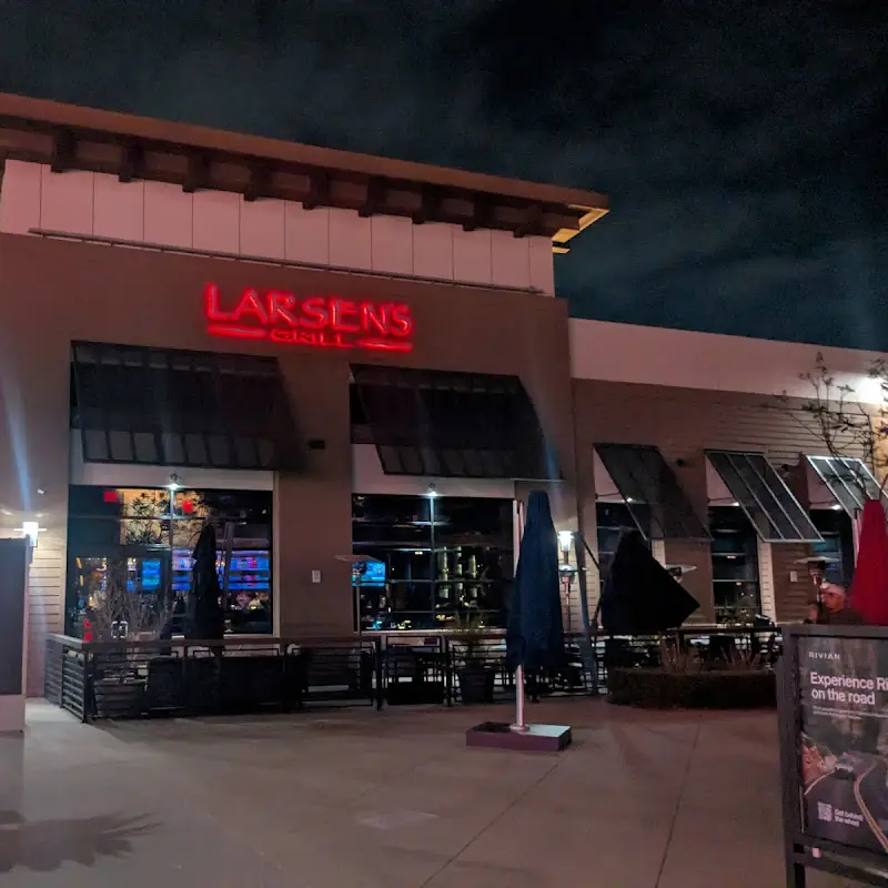 Larsen's Grill -- Oxnard