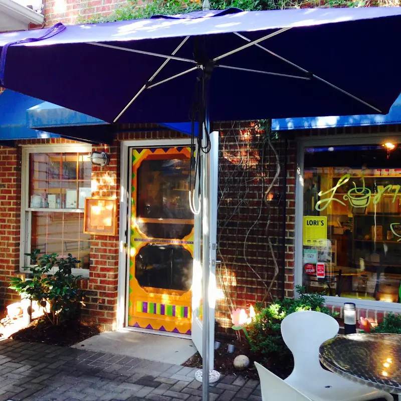 Lori's Cafe