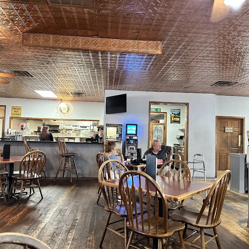 Village Pizzeria Of Amery