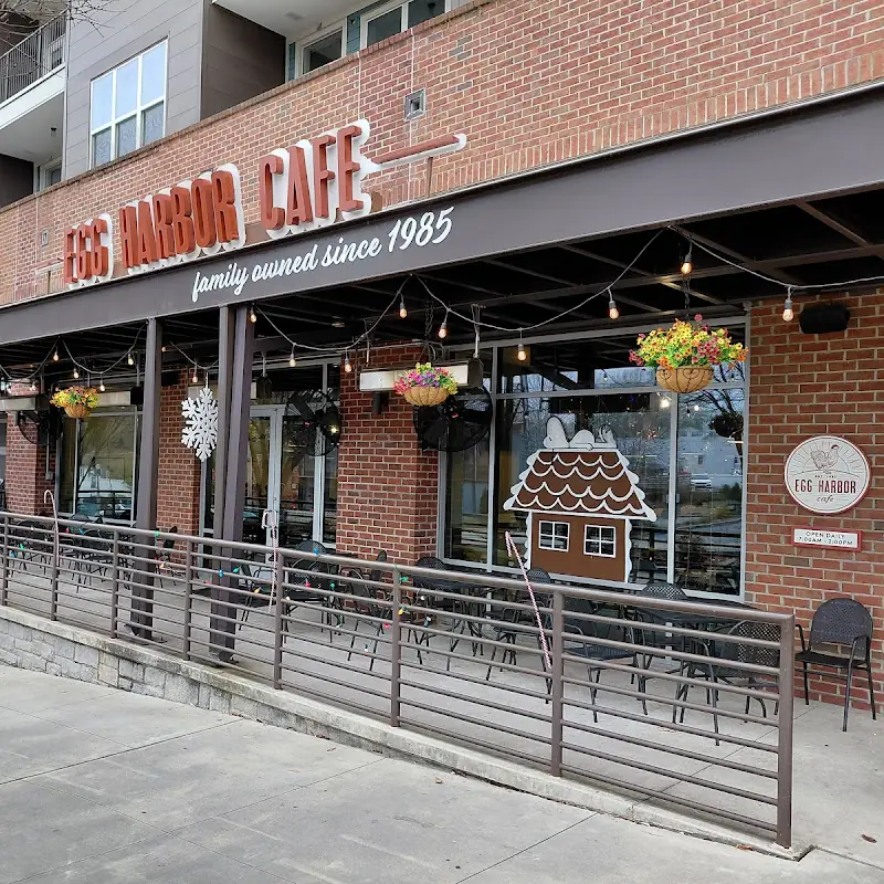 Egg Harbor Cafe