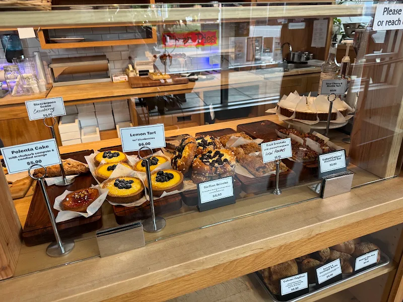 Bella's Italian Bakery