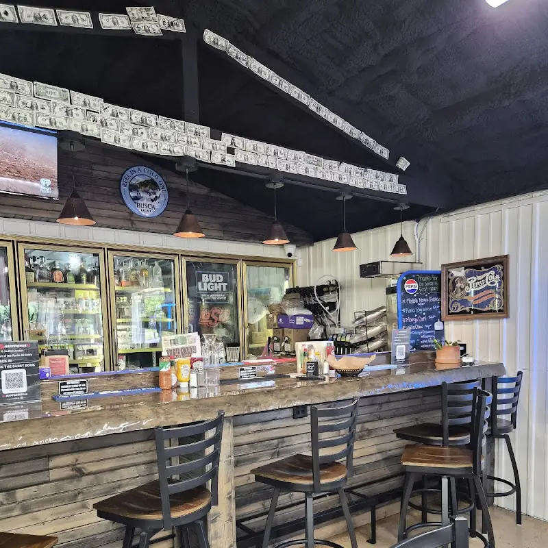 The Oak Bar and Grill