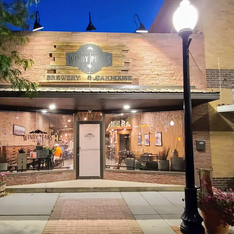 Windy Peaks Brewery & Steakhouse