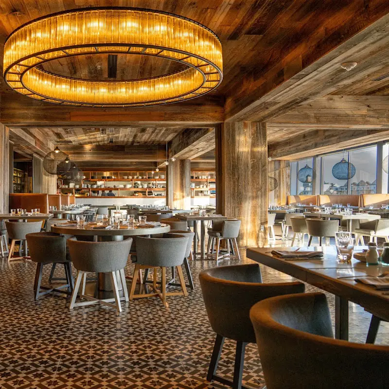 FireLake Grill House and Cocktail Bar