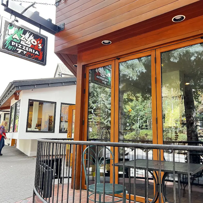 Pazzo's Pizzeria