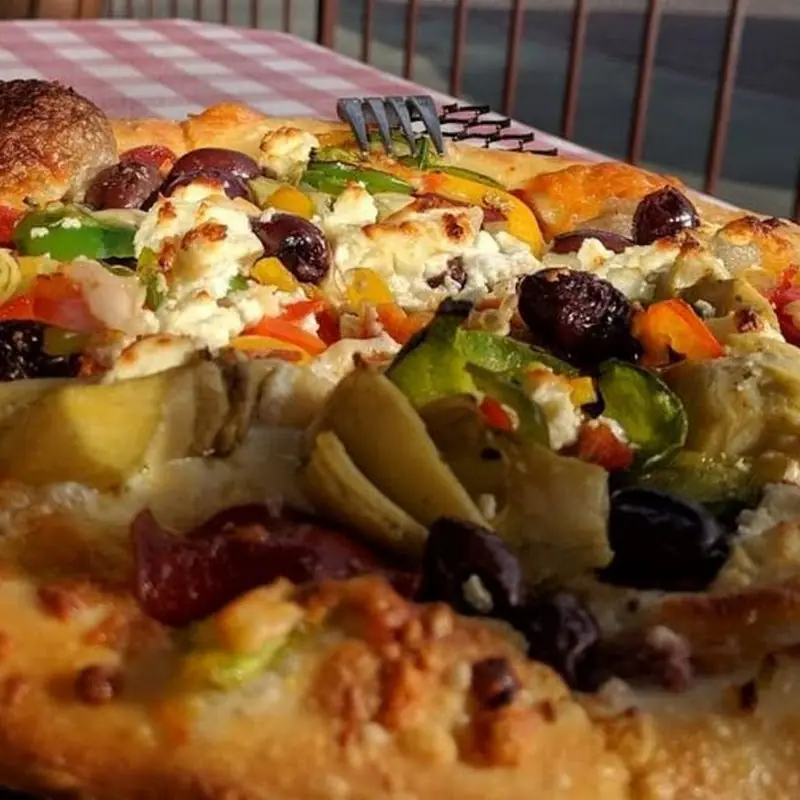 Bill's Farmington Ave Pizza