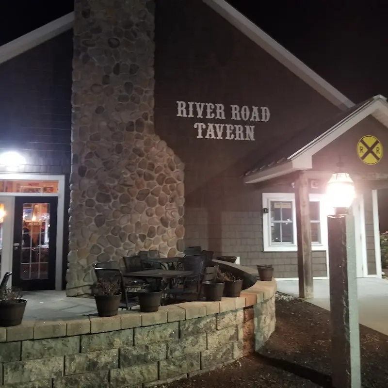 River Road Tavern