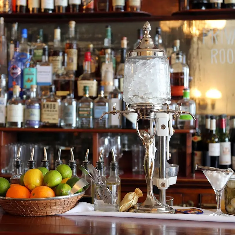 Saint George Bistro