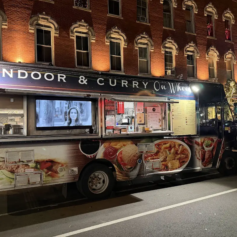 Tandoor and Curry on Wheels