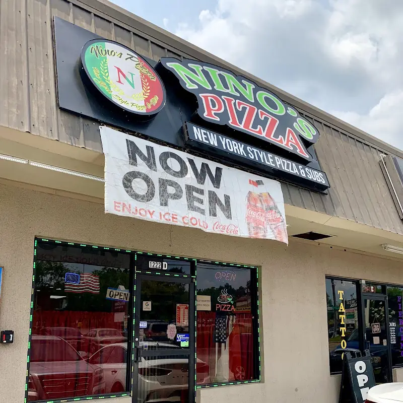 Nino’s pizza