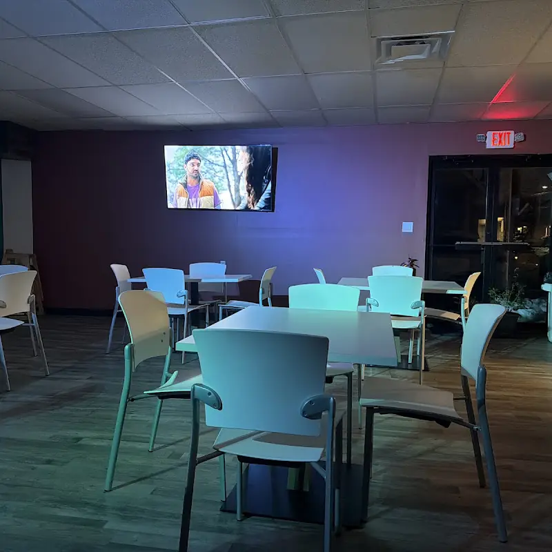 Robertos Pizza Grill