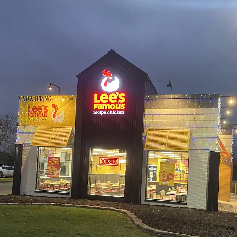 Lee's Famous Recipe Chicken
