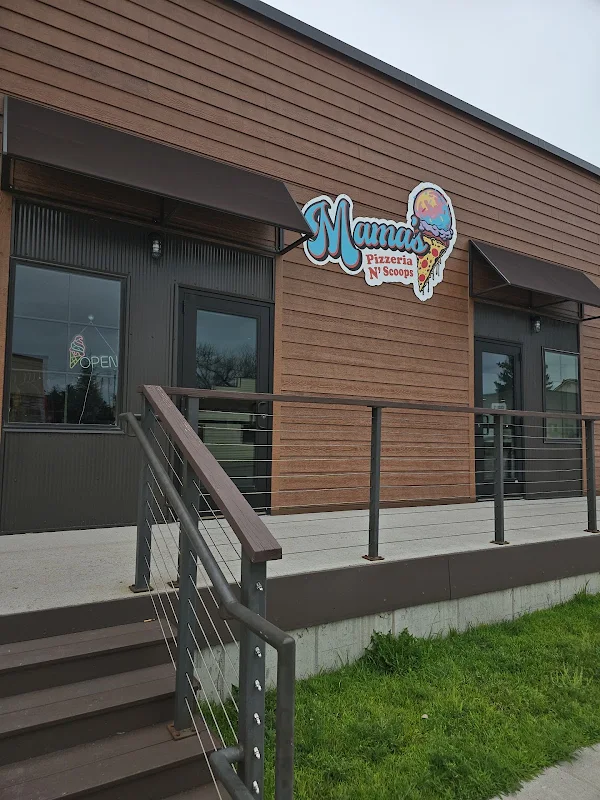 Mama’s Pizzeria N’ Scoops