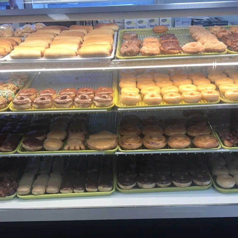 Clinton Daylight Donuts