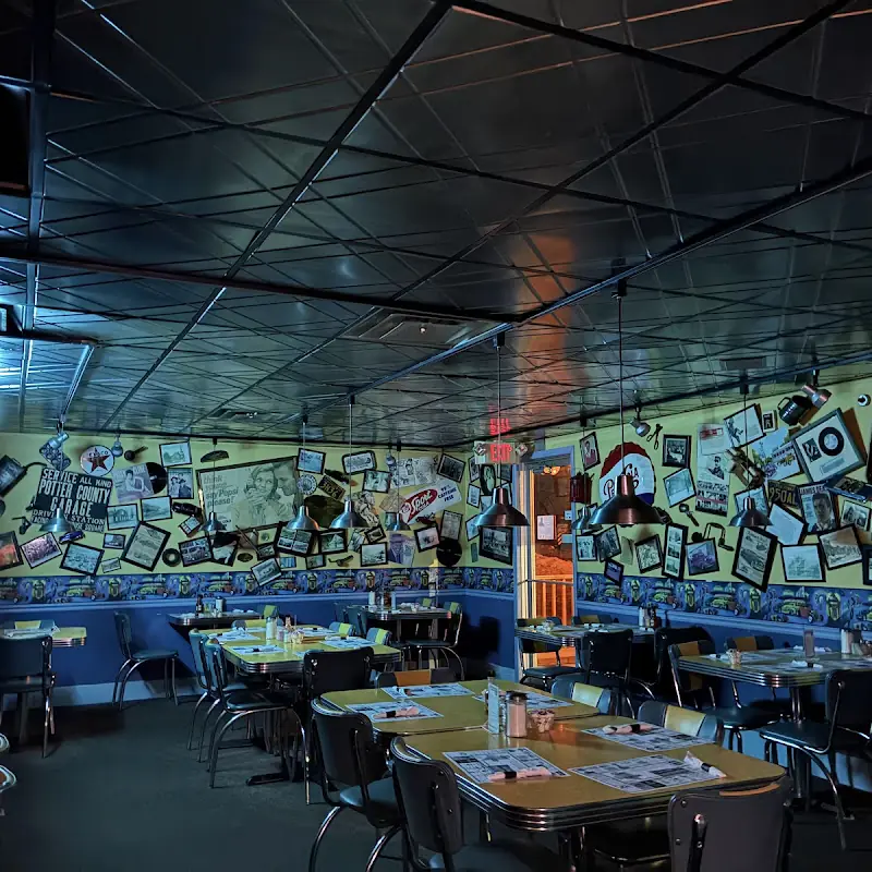 Fezz's Community Diner