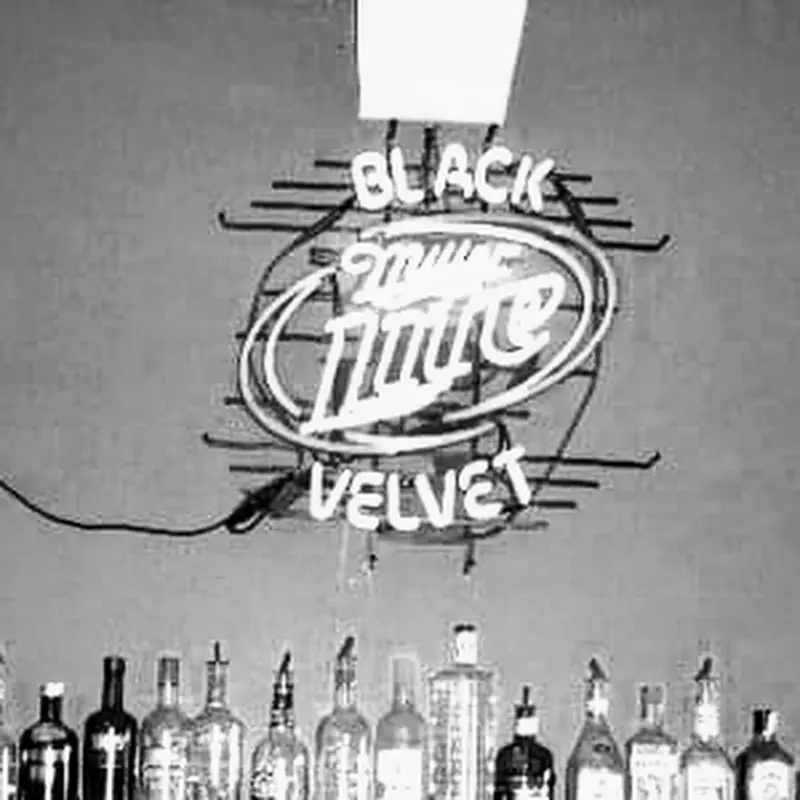 Black Velvet Oyster Bar & Grill