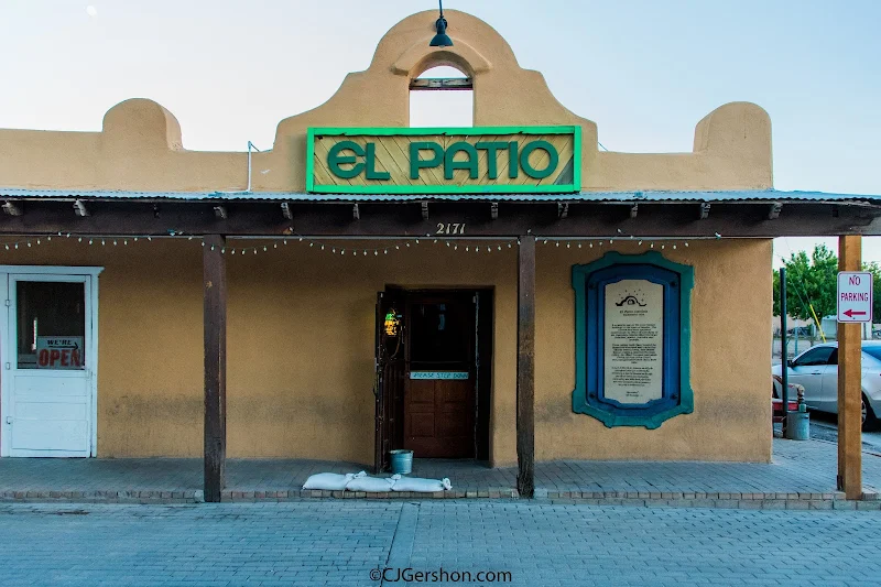 El Patio Bar