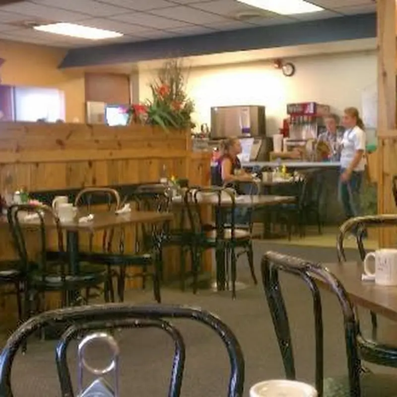 Western Sky's Family Diner