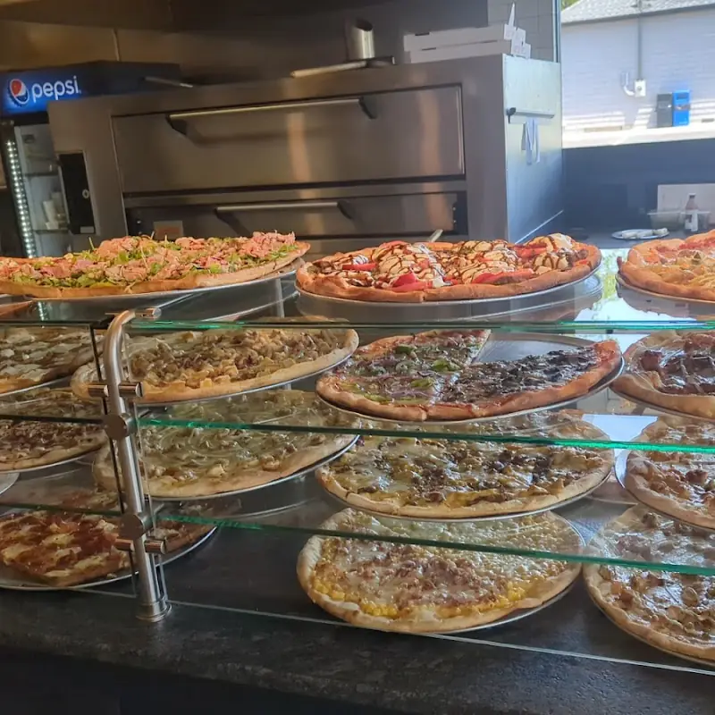 Pies On Nine