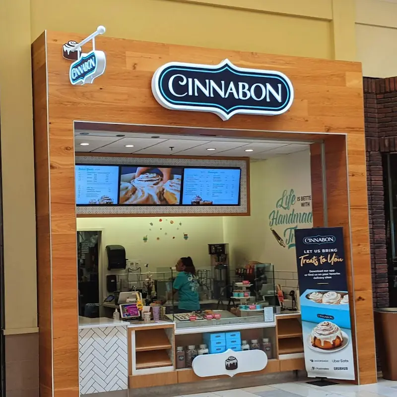 Cinnabon