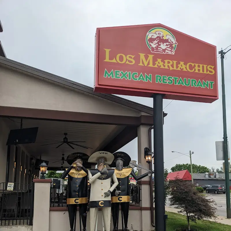 Los Mariachis