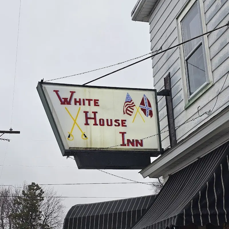 White House Inn