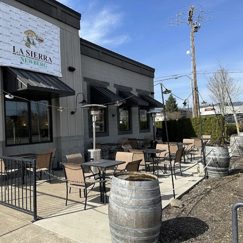 La Sierra Mexican Restaurant & Cantina
