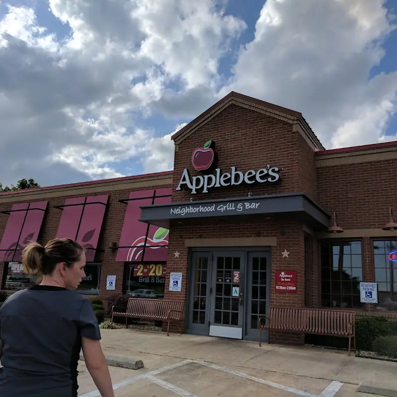 Applebee's Grill + Bar