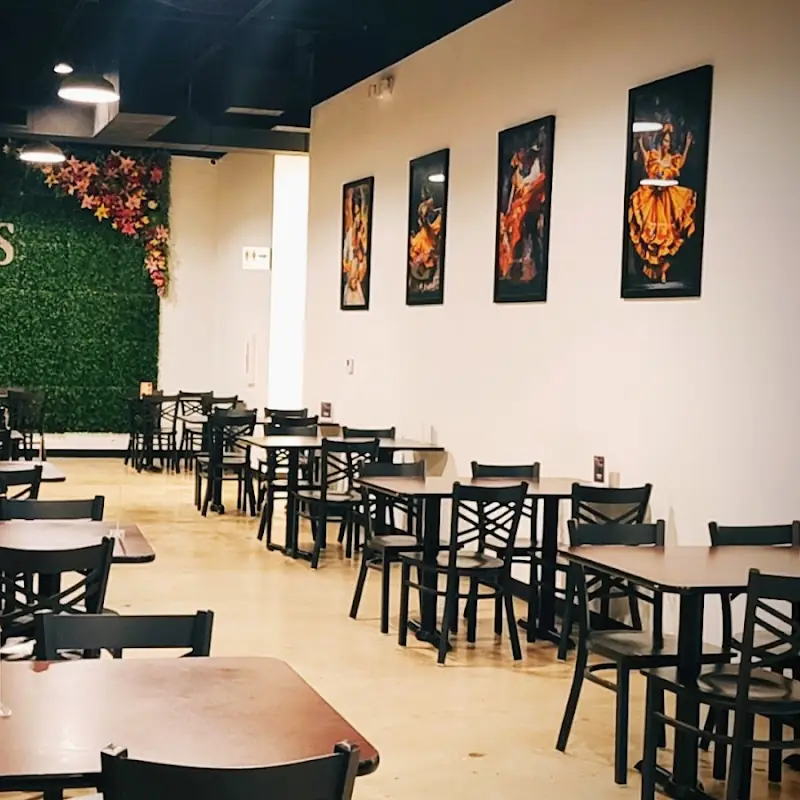 Las Hefas Latín Cuisine