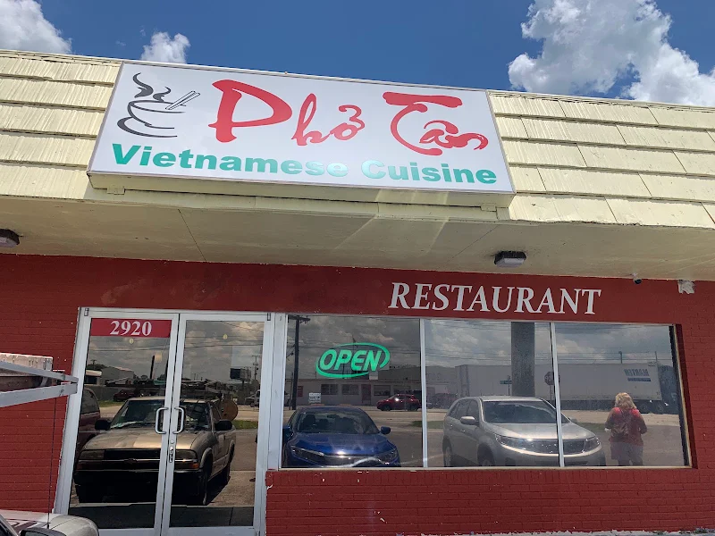 Pho Tan
