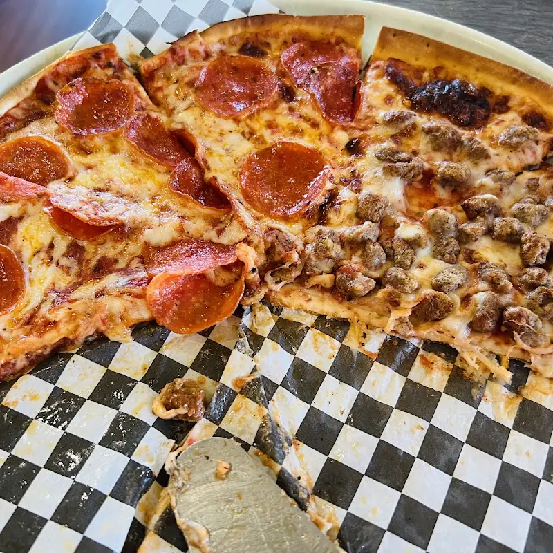 Mazzio’s Pizza & Wings