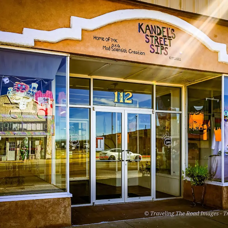 Kandel’s Street Sips