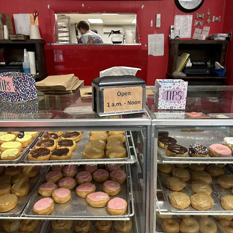Dan's Variety Bakery