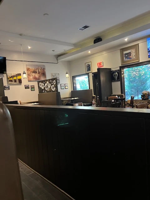 In This Corner Bar and Grill
