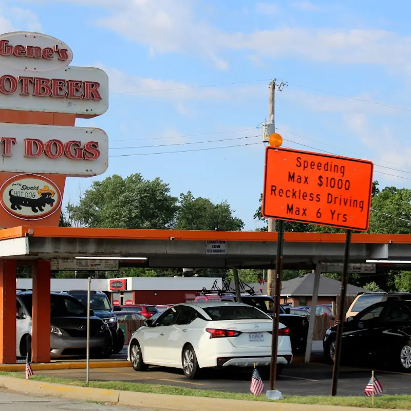Gene's Root Beer and Hot Dogs