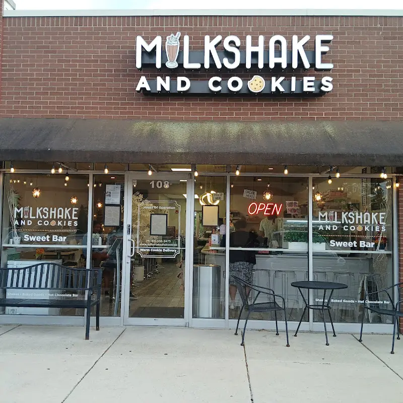 Milkshake and Cookies