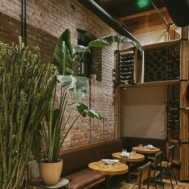 Dolomiti | Pizzeria & Enoteca